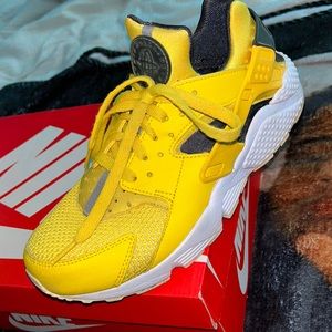 Yellow Nike Hurarache